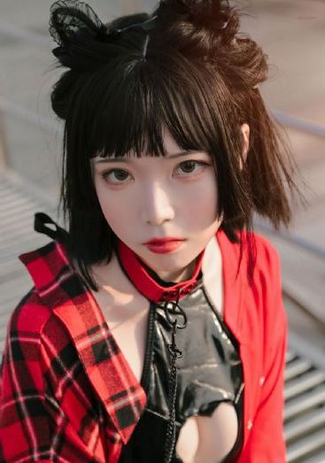 春夜洛城闻笛