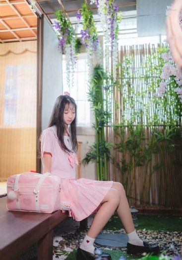 小莹客厅激情35集