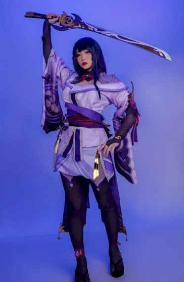 荒岛女儿国