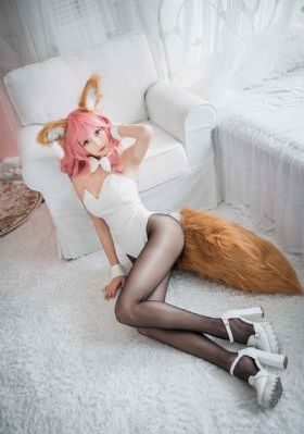 摇曳百合