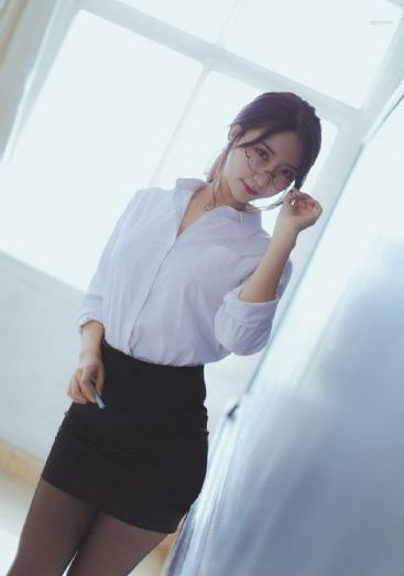 《田螺姑娘》