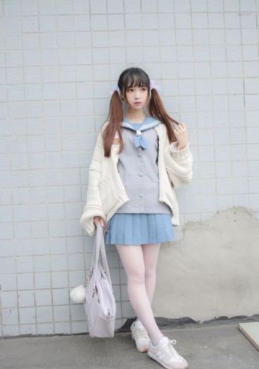 《借腹》电影免费观看