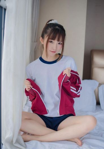 安琪拉翻白眼流眼泪流口水