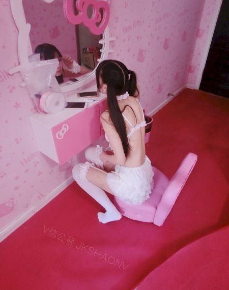 好女春华