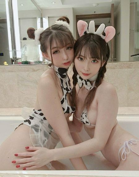 我是看守的专属宠物